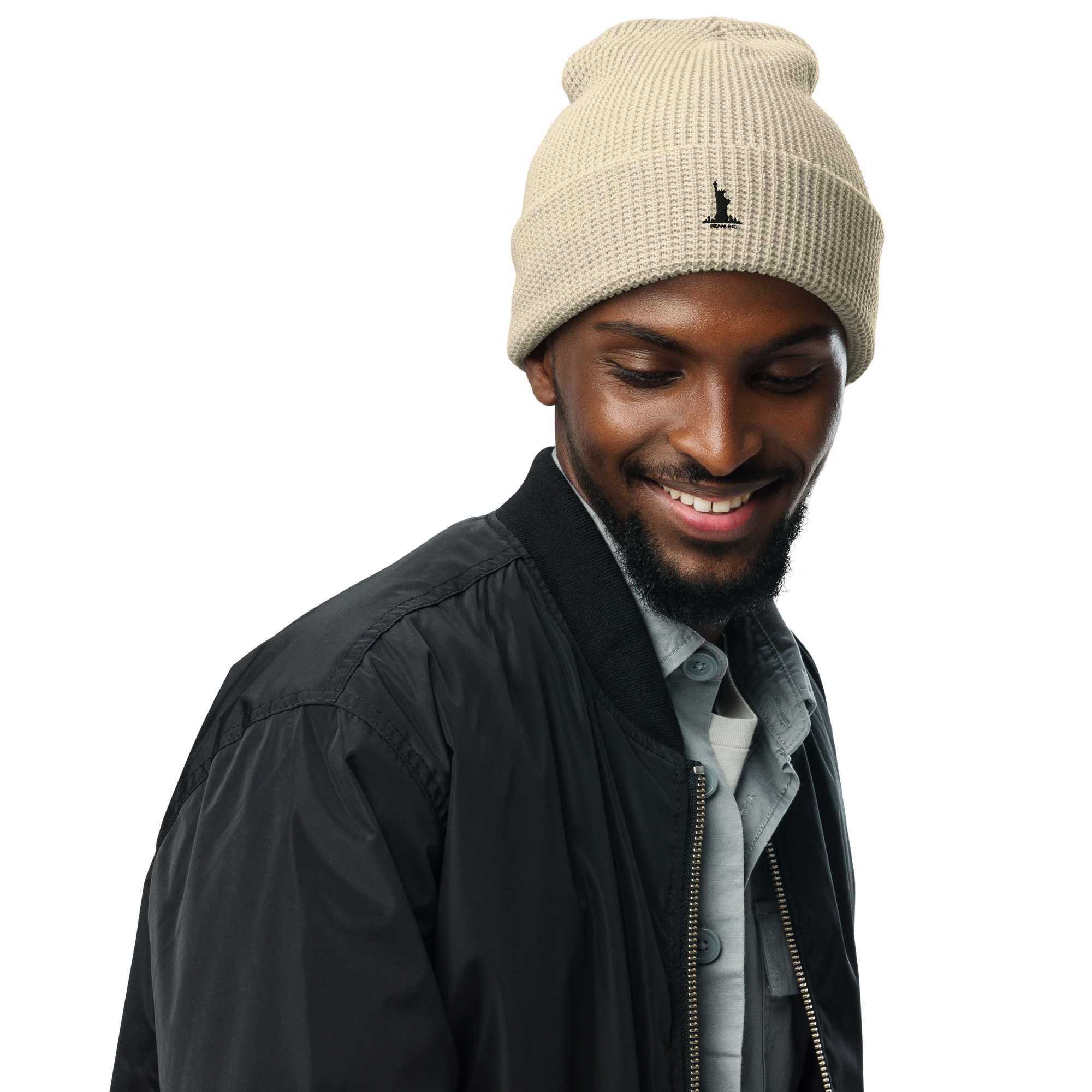 Classic Cuffed Beanie with Statue of Liberty Embroidery - Perfect Winter Accessory