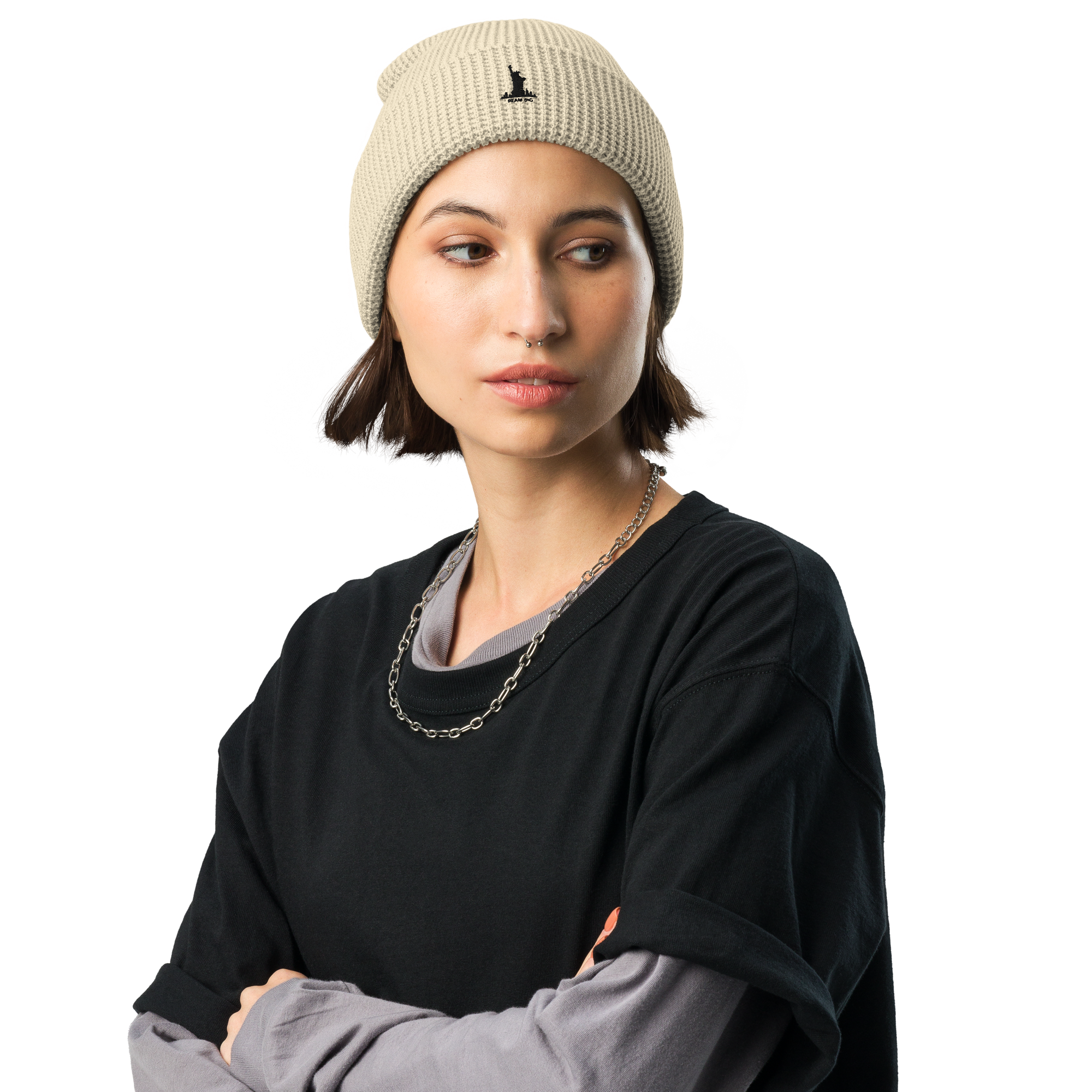 Classic Cuffed Beanie with Statue of Liberty Embroidery - Perfect Winter Accessory