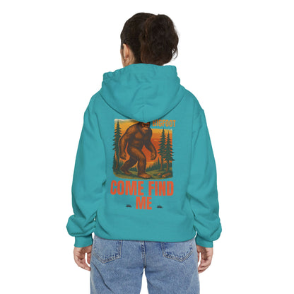 Bigfoot Come Find Me Hoodie | Unisex Garment-Dyed, Fun Wilderness Apparel, Unique Gift for Adventure Lovers, Ideal for Outdoor [...]