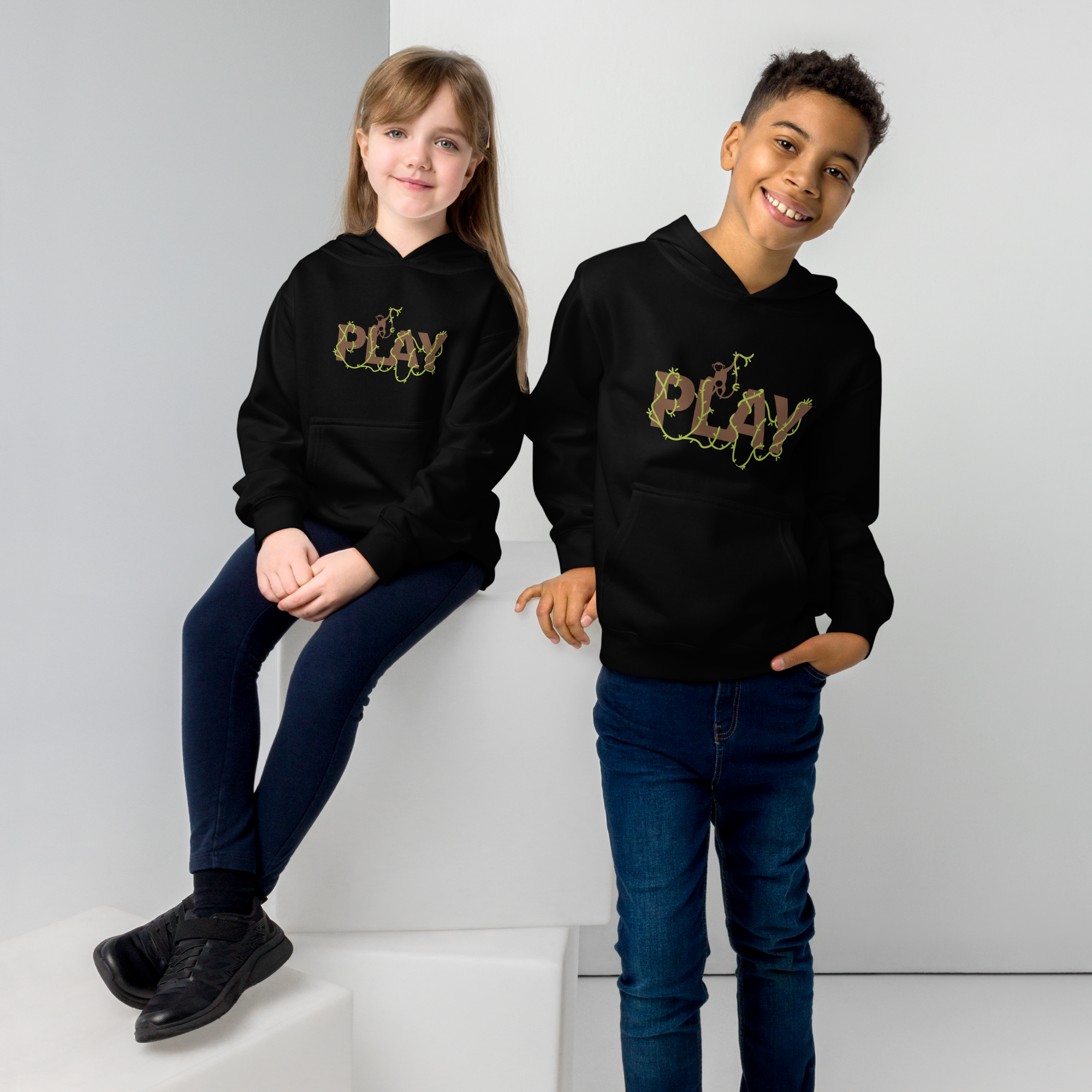 Youth Heavy Blend Hooded Sweatshirt