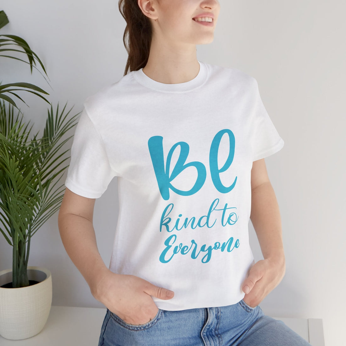 Unisex Graphic Tee – Eco-Friendly “Be Kind” Shirt for Everyday Wear
